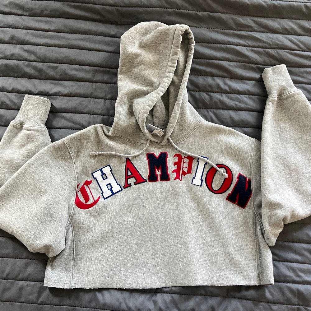 Cropped Champion hoodie